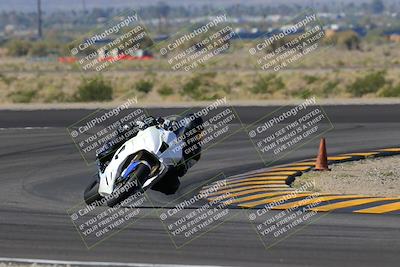 media/Nov-06-2022-SoCal Trackdays (Sun) [[208d2ccc26]]/Turn 11 (10am)/